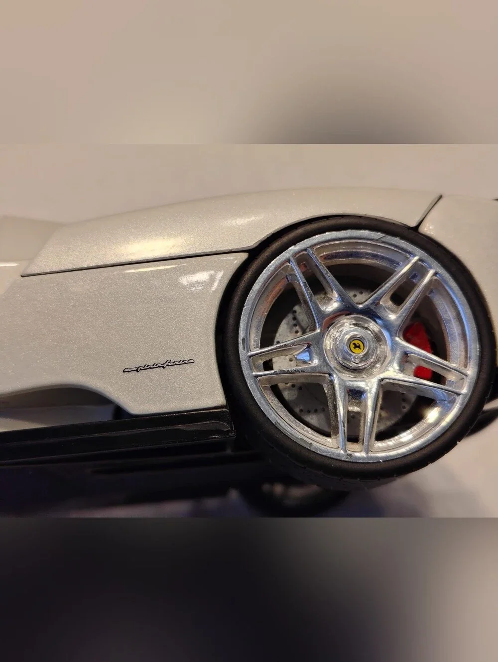 1:18 Scale Hot wheels Enzo Ferrari Diecast Model